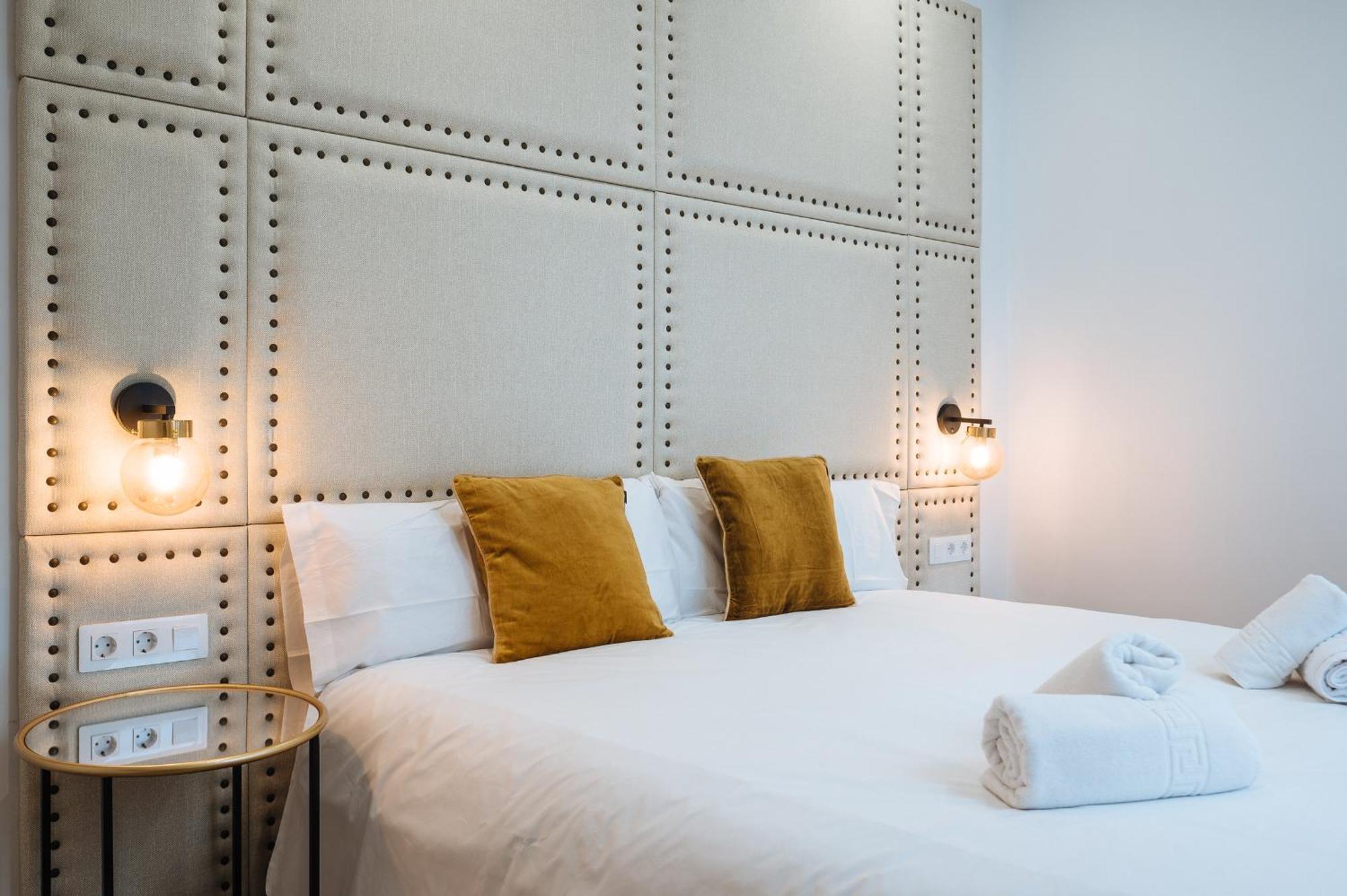 Ninesuites Cathedral Siviglia Esterno foto